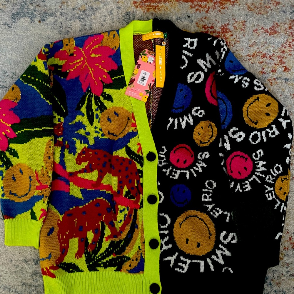 NWT FARM RIO X SMILEY CARDIGAN
